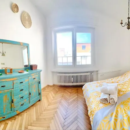 2 Bedroom * Ντέμπρετσεν