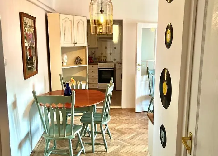Διαμέρισμα 2 Bedroom *